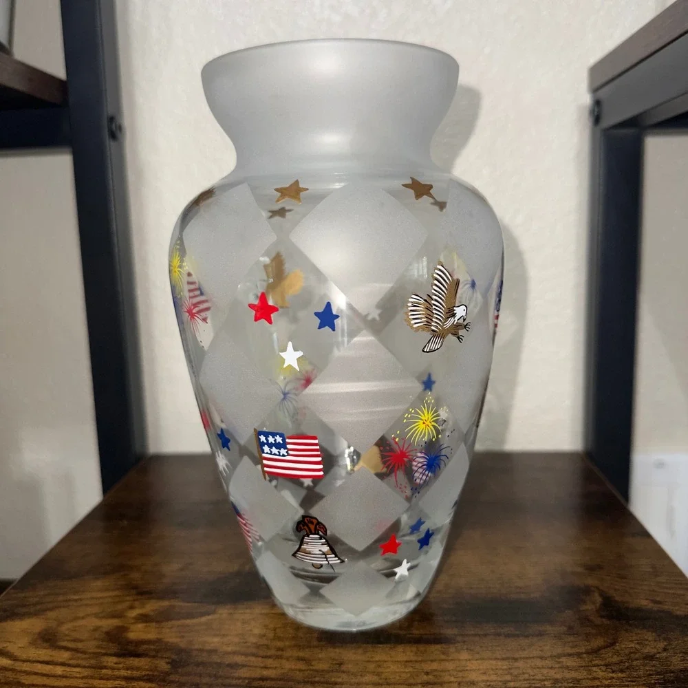 Lenox Americana Hand Painted Glass Vase Frosted Harlequin Patriotic 8.5 Inch